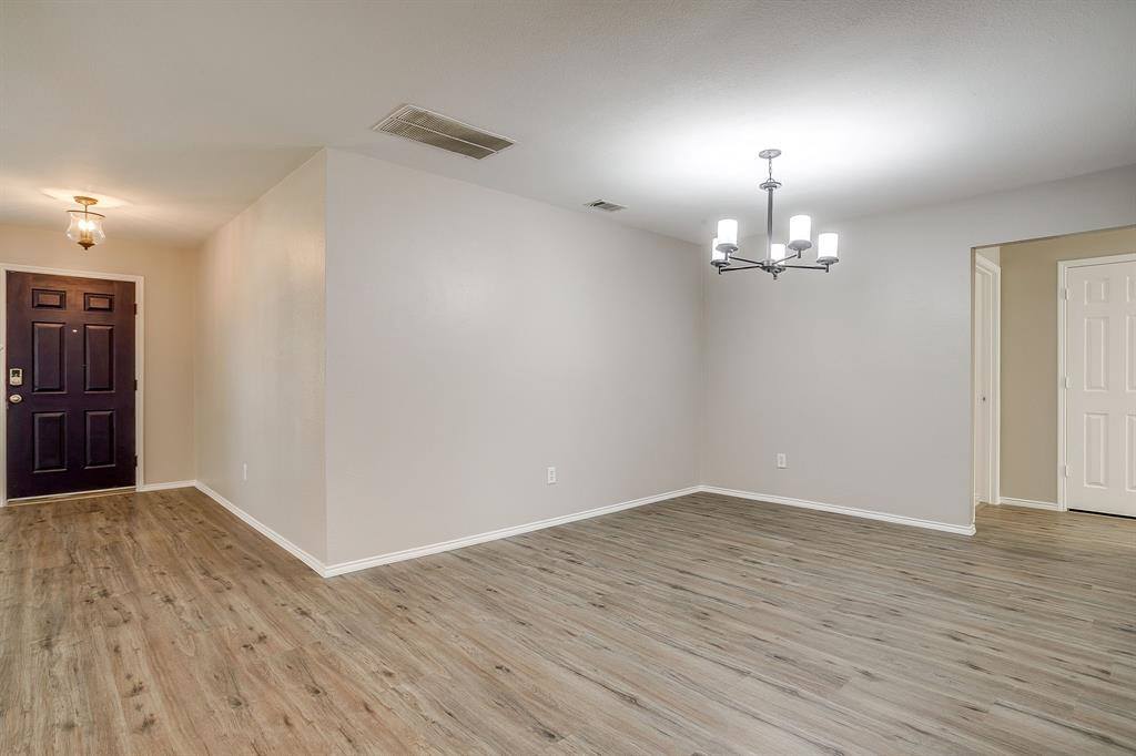 10633 Lipan Trail, Fort Worth, TX 76108