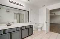 10633 Lipan Trail, Fort Worth, TX 76108