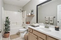 10633 Lipan Trail, Fort Worth, TX 76108