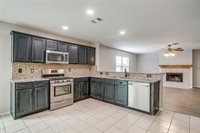 10633 Lipan Trail, Fort Worth, TX 76108