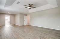 10633 Lipan Trail, Fort Worth, TX 76108