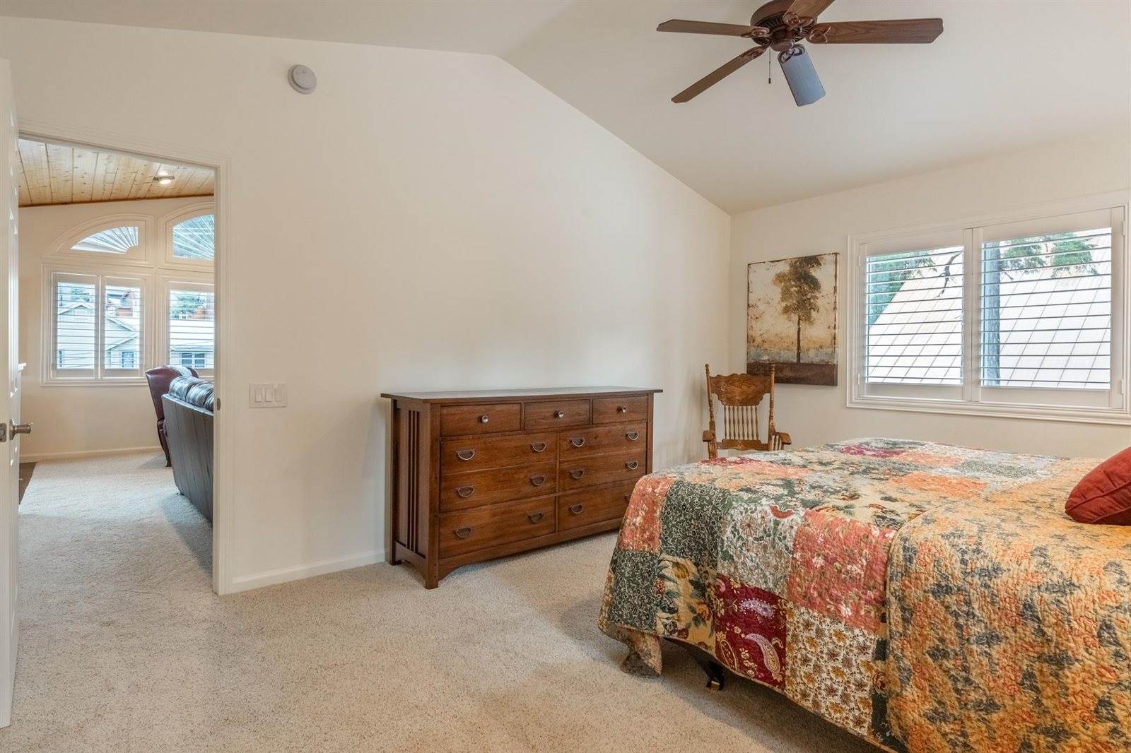 236 Davison Road, Mammoth Lakes, CA 93546