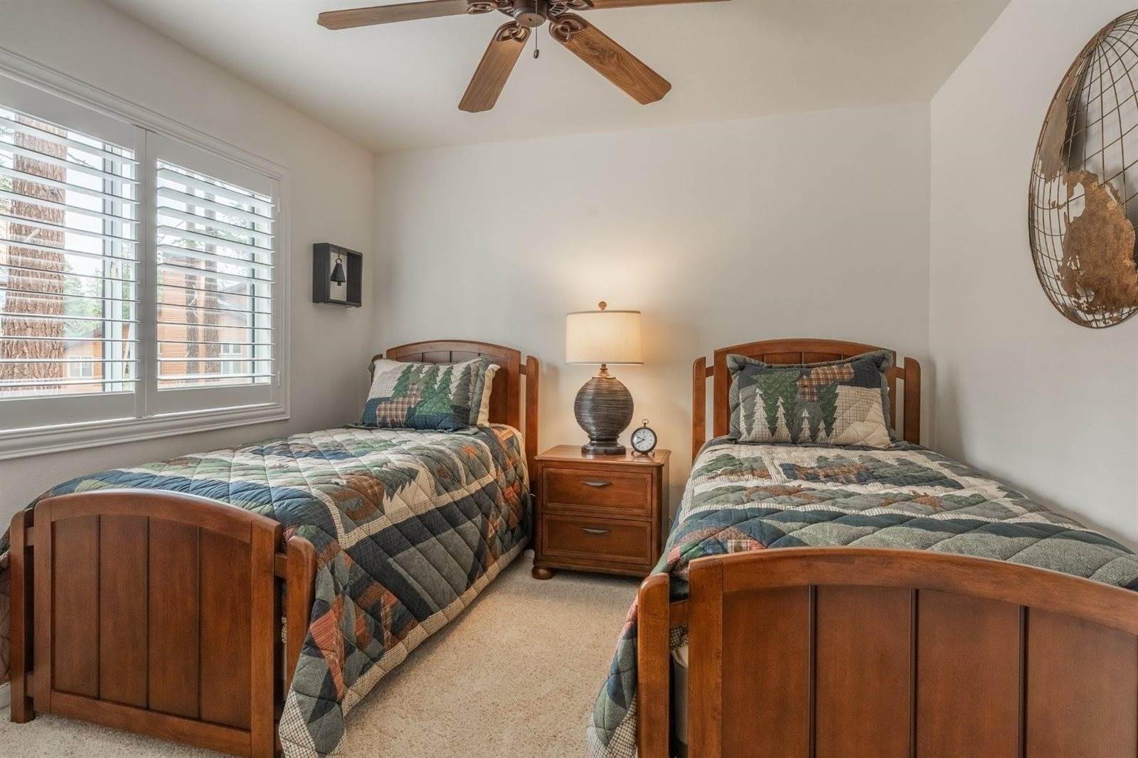 236 Davison Road, Mammoth Lakes, CA 93546