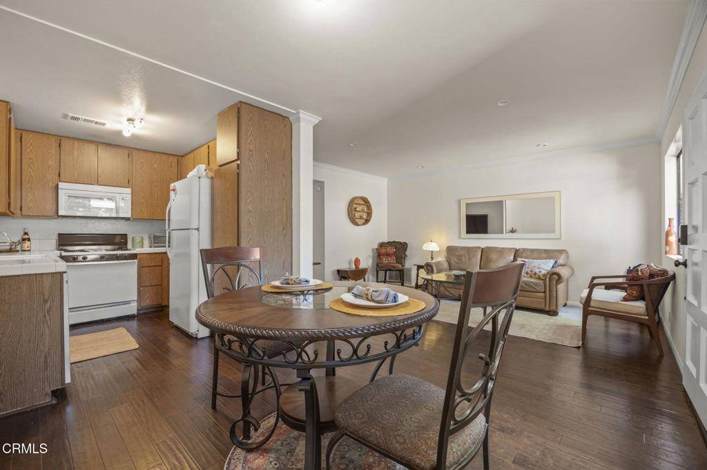 644 Thoreau Lane, Ventura, CA 93003