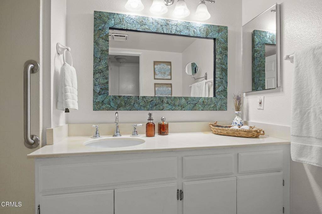 644 Thoreau Lane, Ventura, CA 93003