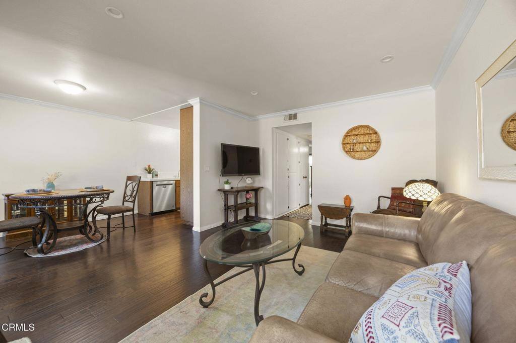 644 Thoreau Lane, Ventura, CA 93003