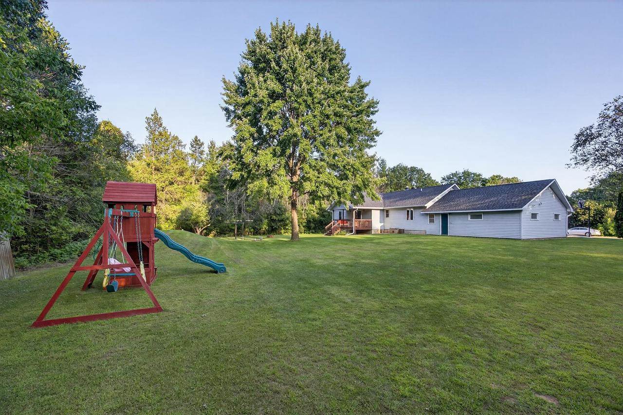 8041 White Pine Drive, Wisconsin Rapids, WI 54494