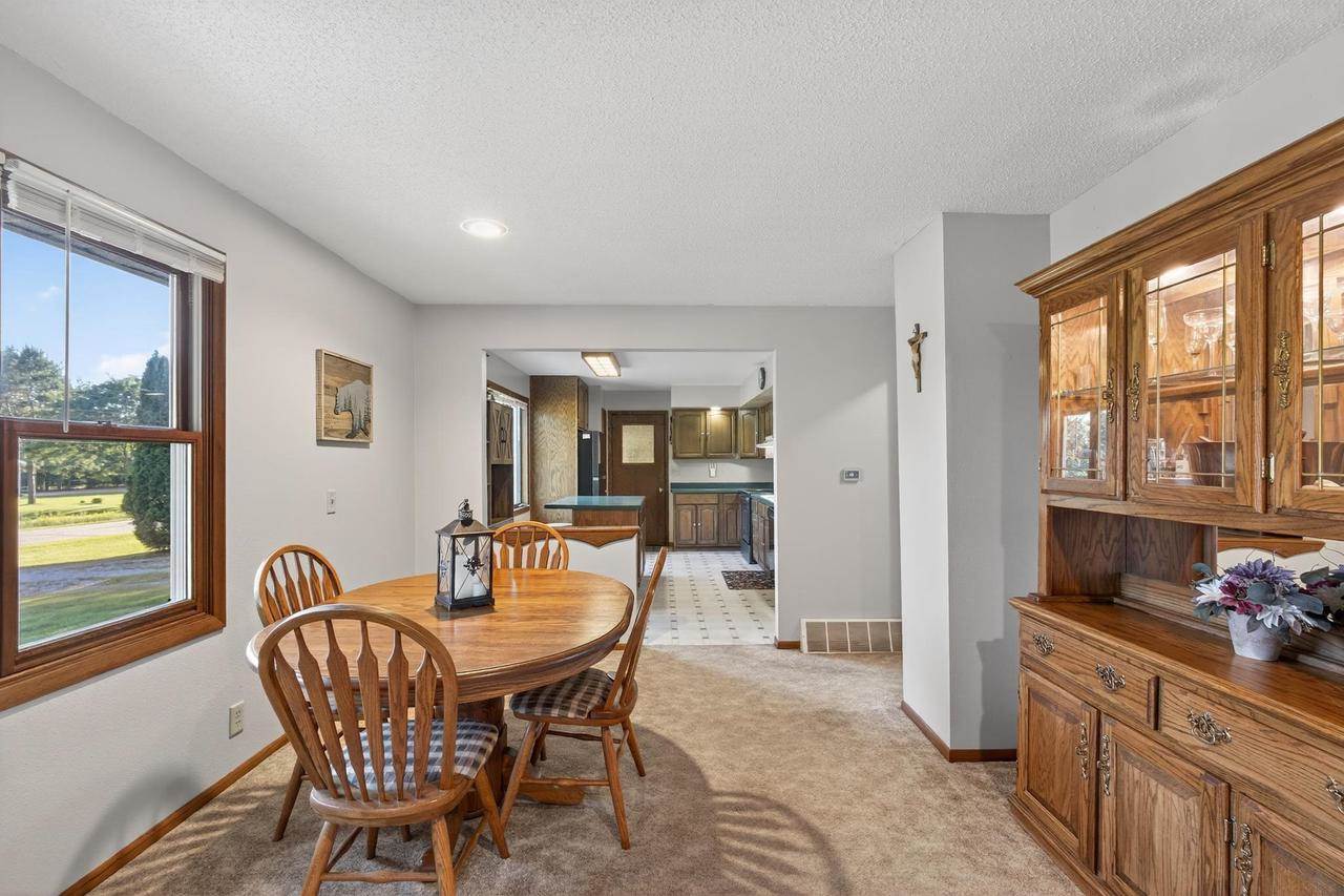 8041 White Pine Drive, Wisconsin Rapids, WI 54494