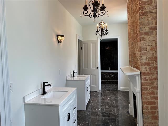 1608 Governor Nicholls Street, New Orleans, LA 70116