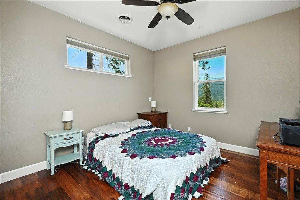 9482 Hoberg Drive South, Cobb, CA 95426