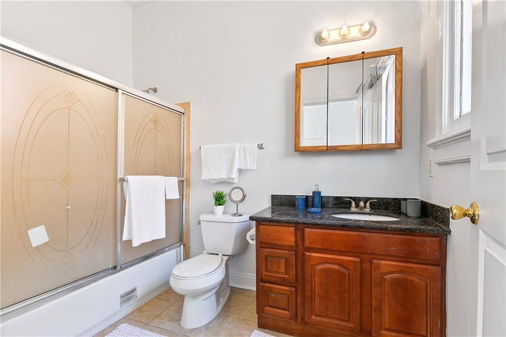 2231 South Carrollton Street, #d, New Orleans, LA 70118