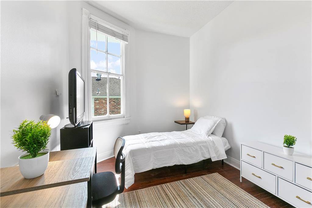 2231 South Carrollton Street, #d, New Orleans, LA 70118