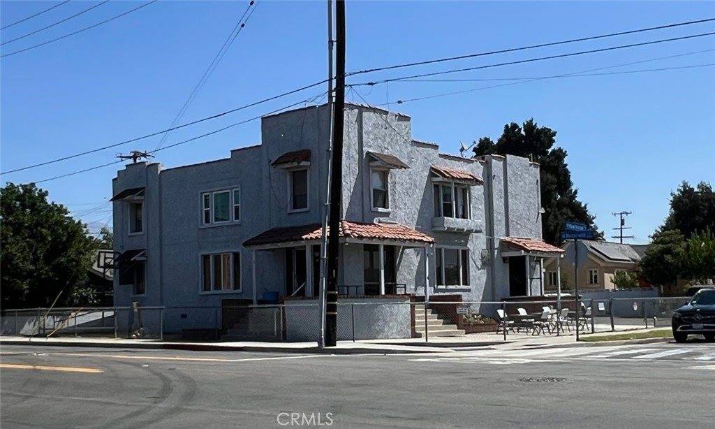 420 North Reservoir Street, Pomona, CA 91767