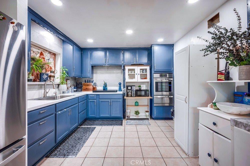 301 West Easton Street, Rialto, CA 92376