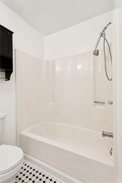 13 Westmont Drive, Hampton County, VA 23666