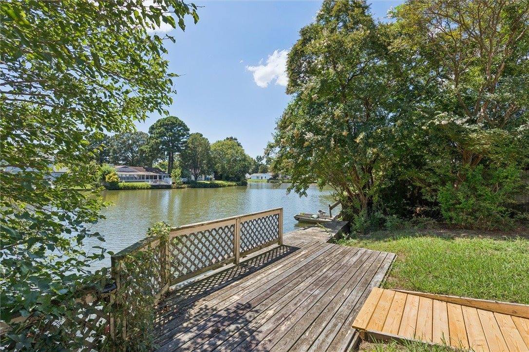 13 Westmont Drive, Hampton County, VA 23666