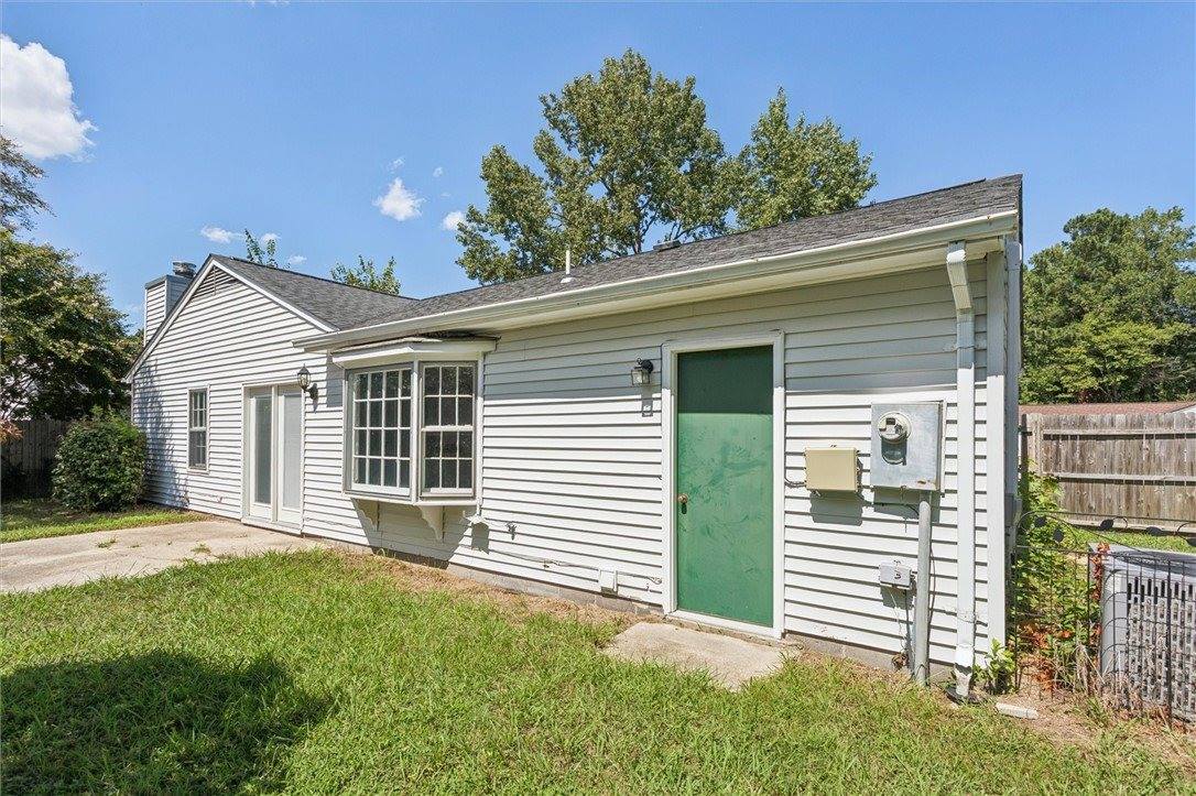 13 Westmont Drive, Hampton County, VA 23666