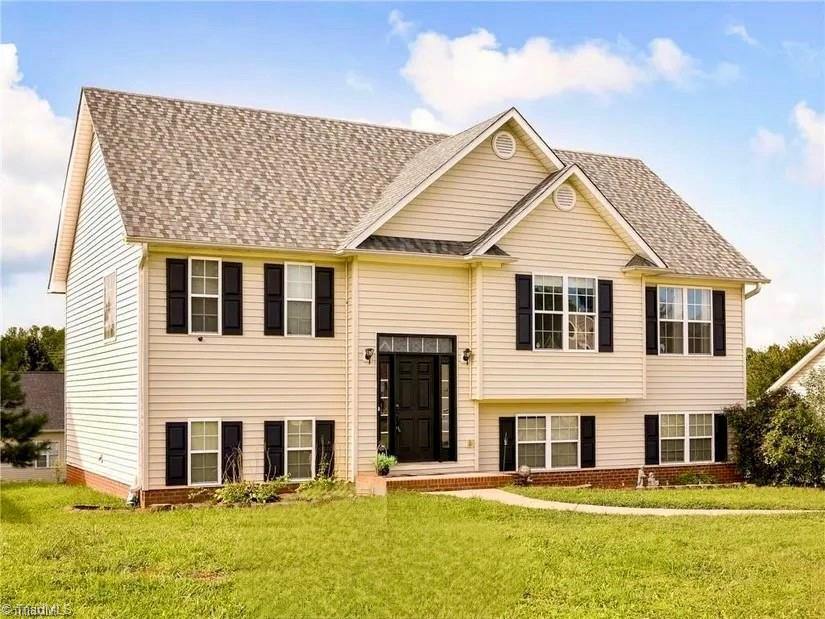 135 Winding Creek Road, Mocksville, NC 27028