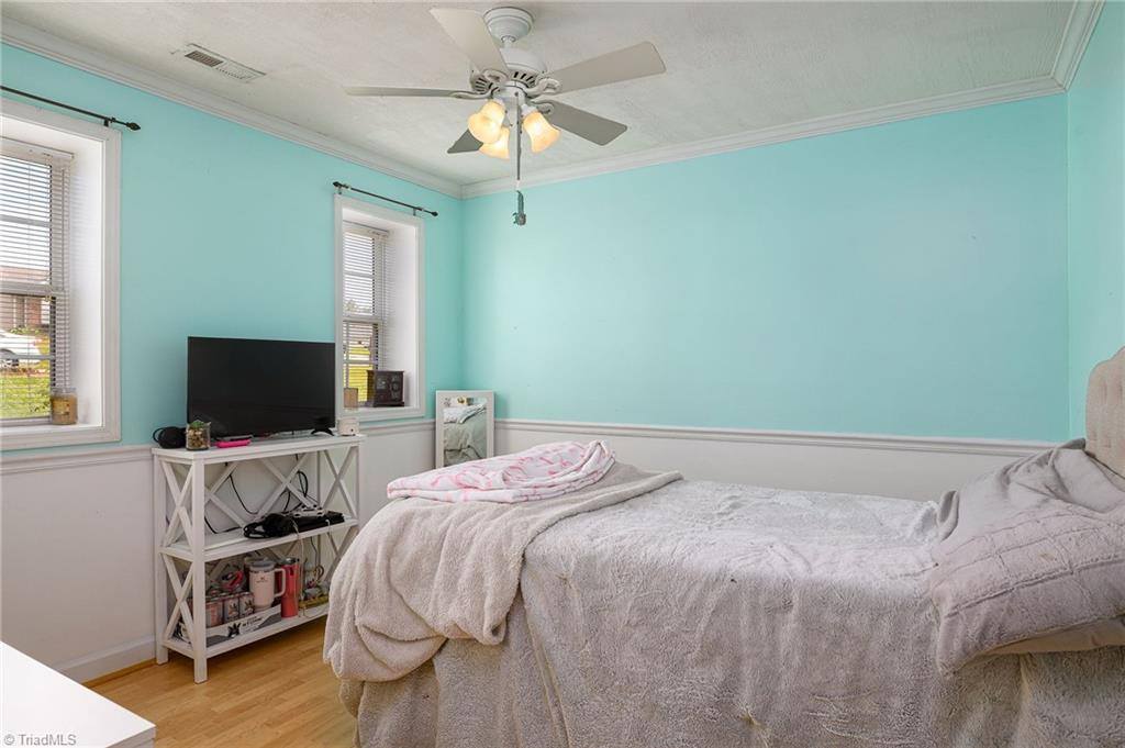 135 Winding Creek Road, Mocksville, NC 27028