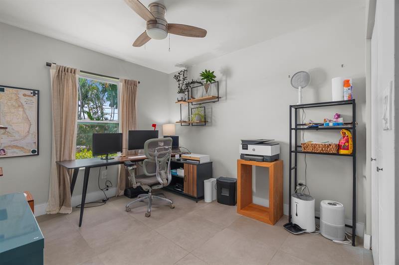 121 NW 45th St, Fort Lauderdale, FL 33309