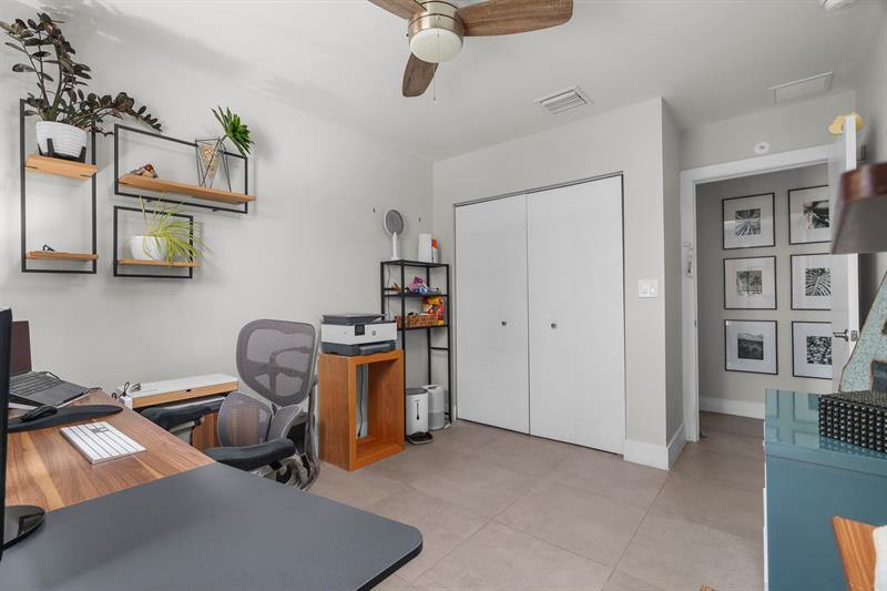 121 NW 45th St, Fort Lauderdale, FL 33309