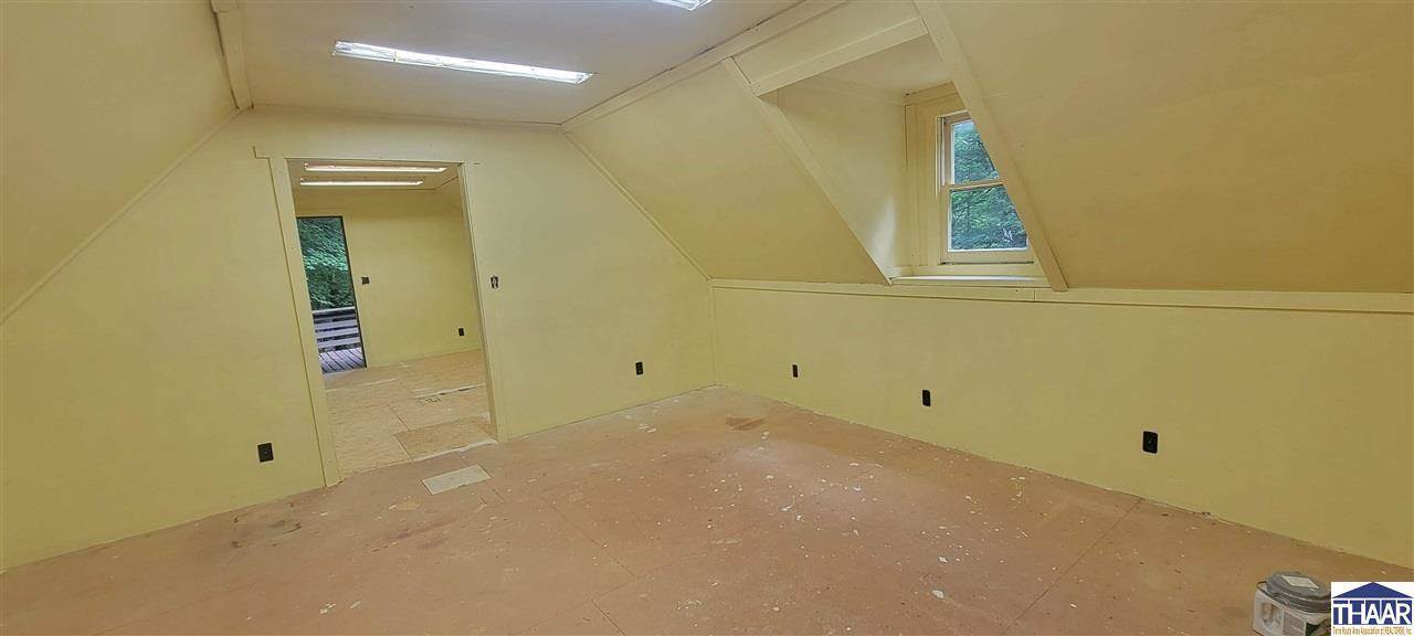 3763 East 250 S, Hillsdale, IN 47854