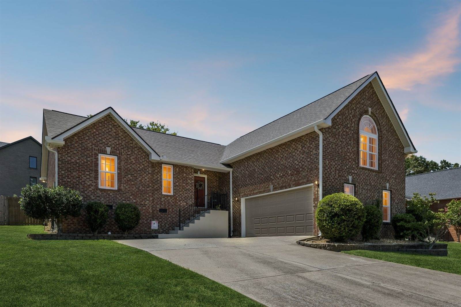 4010 Affirmed Dr, Mount Juliet, TN 37122