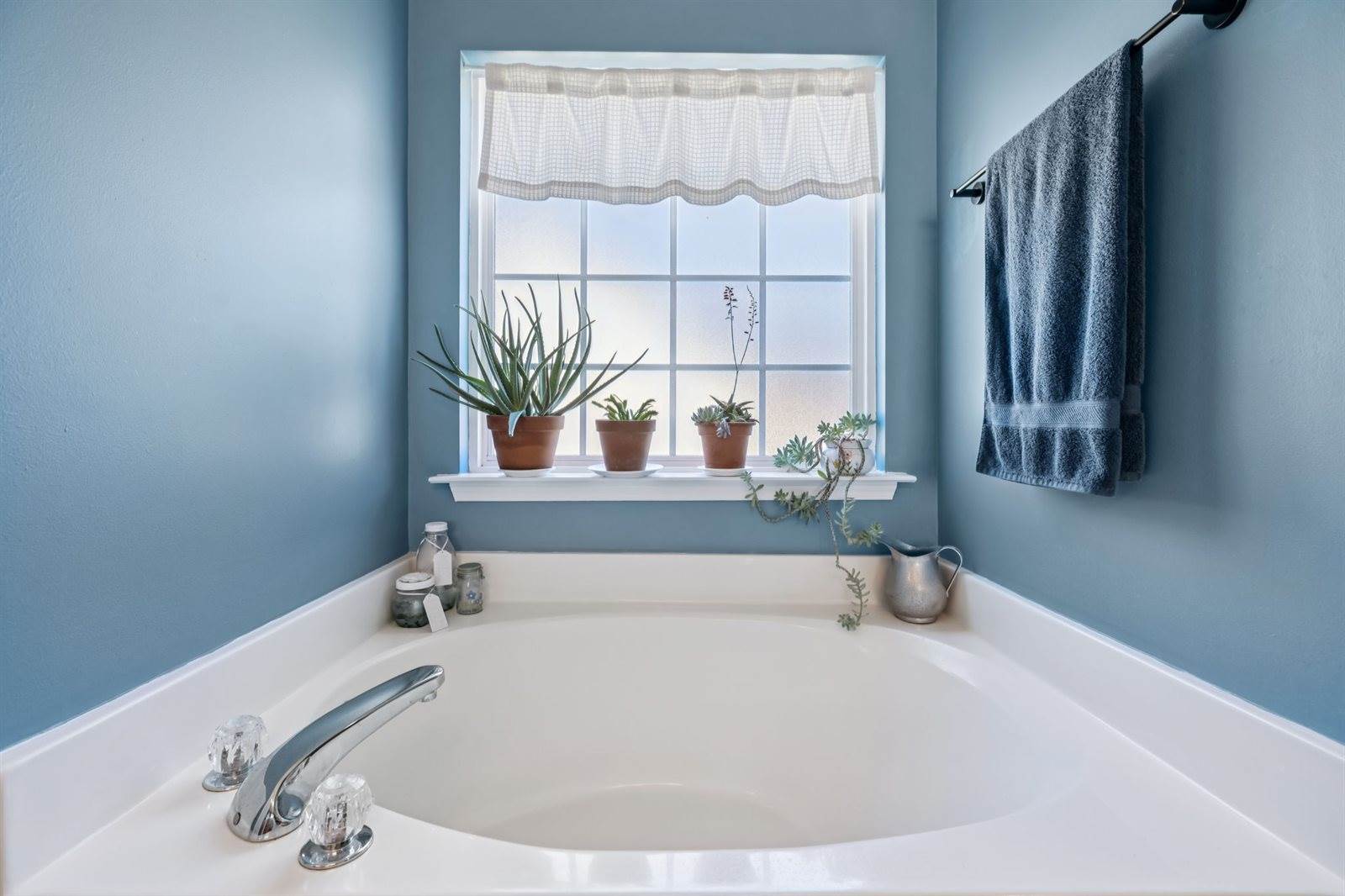 4010 Affirmed Dr, Mount Juliet, TN 37122