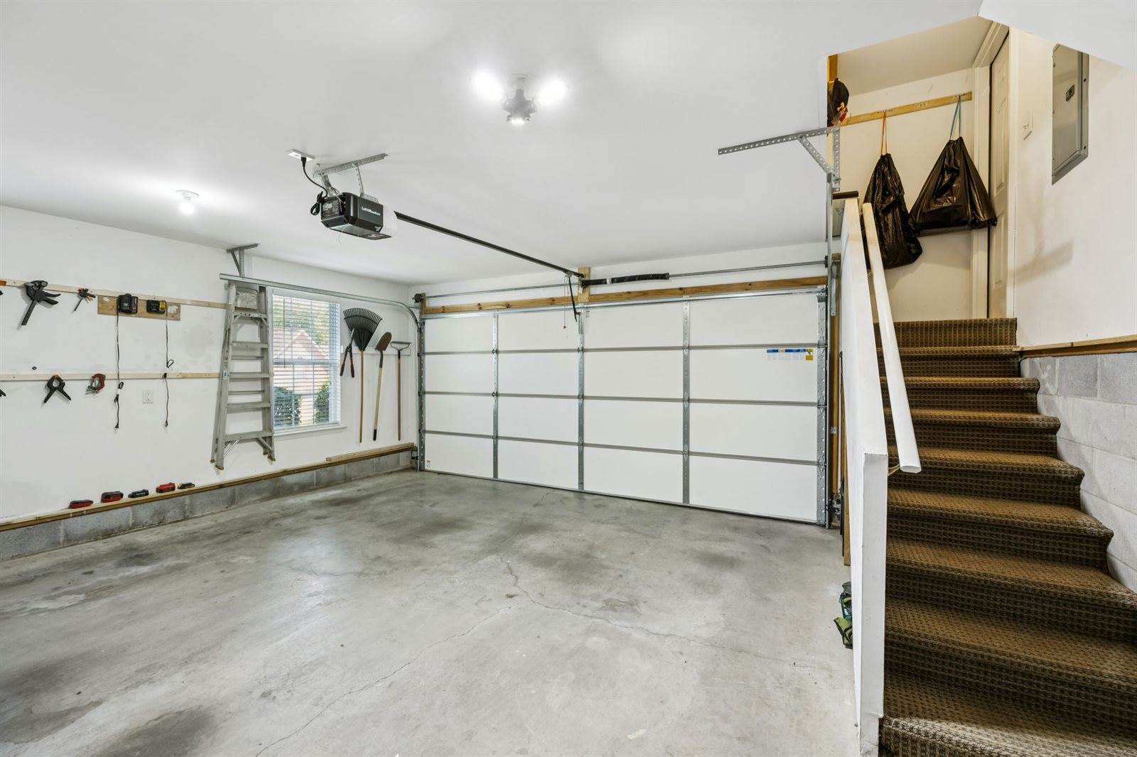 4010 Affirmed Dr, Mount Juliet, TN 37122