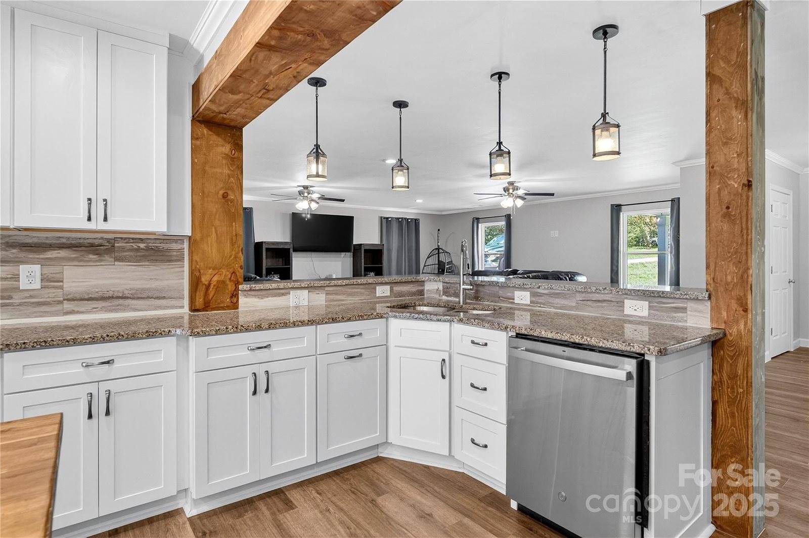 177 Denlon Lane, Troutman, NC 28166