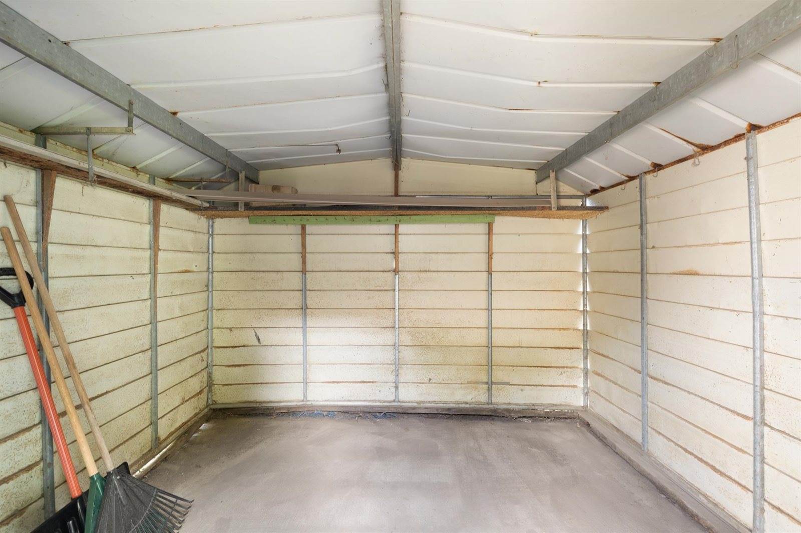 1817 2nd Ave NW, Minot, ND 58703