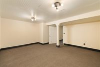 1817 2nd Ave NW, Minot, ND 58703