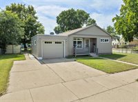 1817 2nd Ave NW, Minot, ND 58703