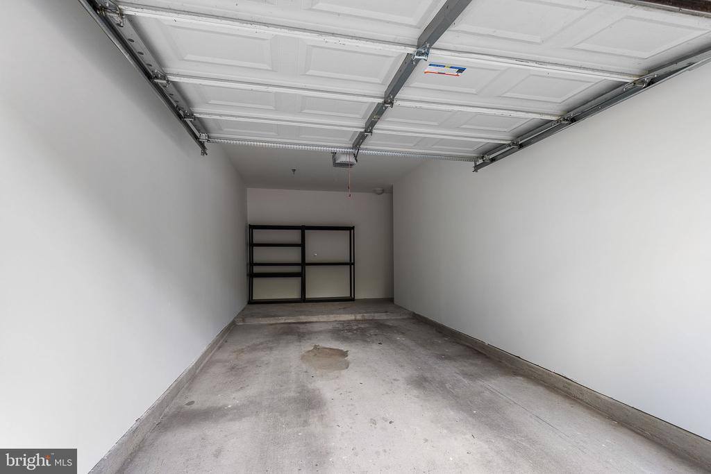 4401 Weatherington Lane, Fairfax, VA 22030