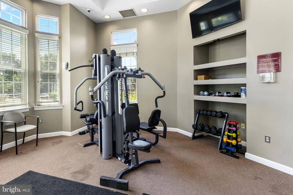 4401 Weatherington Lane, Fairfax, VA 22030