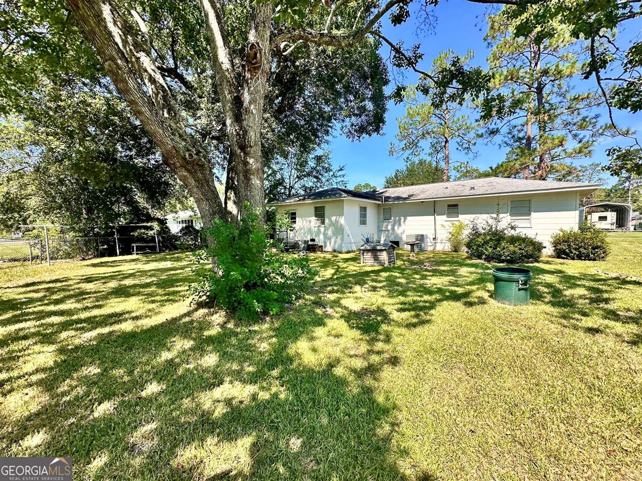2202 Pioneer Street, Waycross, GA 31501