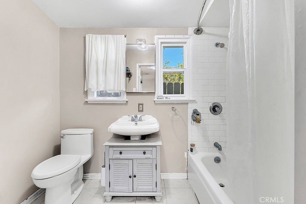 10549 Mcclemont Avenue, Tujunga, CA 91042