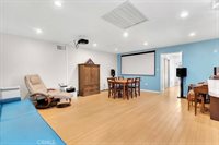 10549 Mcclemont Avenue, Tujunga, CA 91042