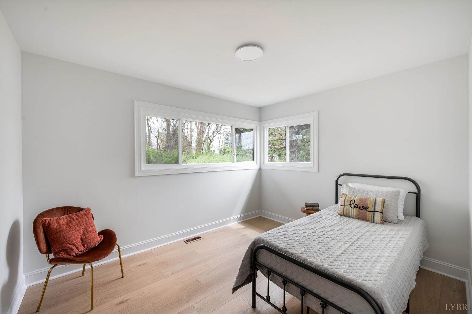 1761 Old Farm Road, Lynchburg, VA 24503