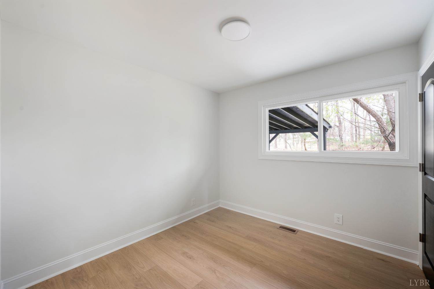 1761 Old Farm Road, Lynchburg, VA 24503