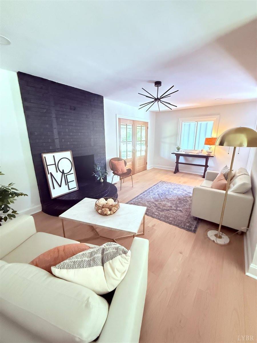 1761 Old Farm Road, Lynchburg, VA 24503