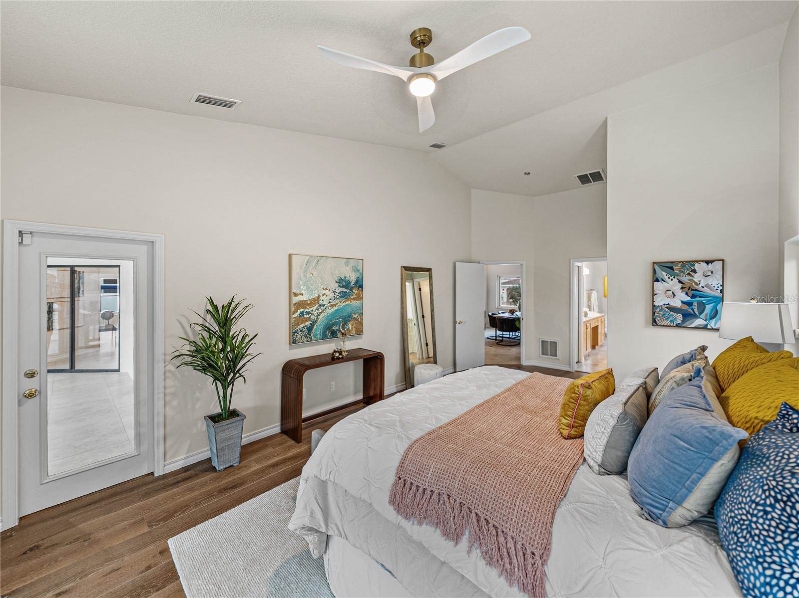 366 6TH Avenue North, Tierra Verde, FL 33715