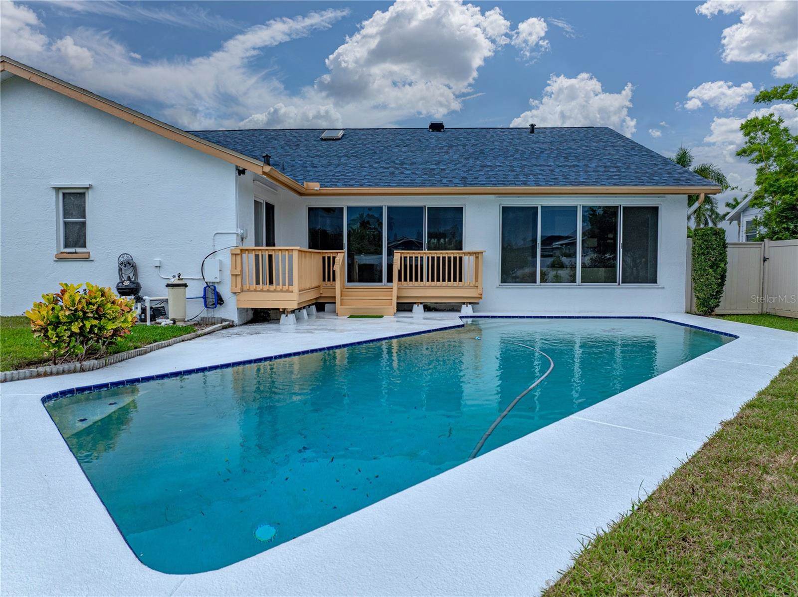 366 6TH Avenue North, Tierra Verde, FL 33715