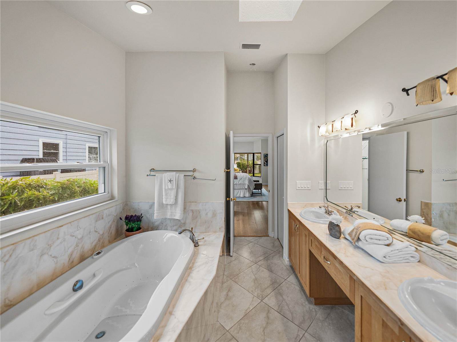 366 6TH Avenue North, Tierra Verde, FL 33715