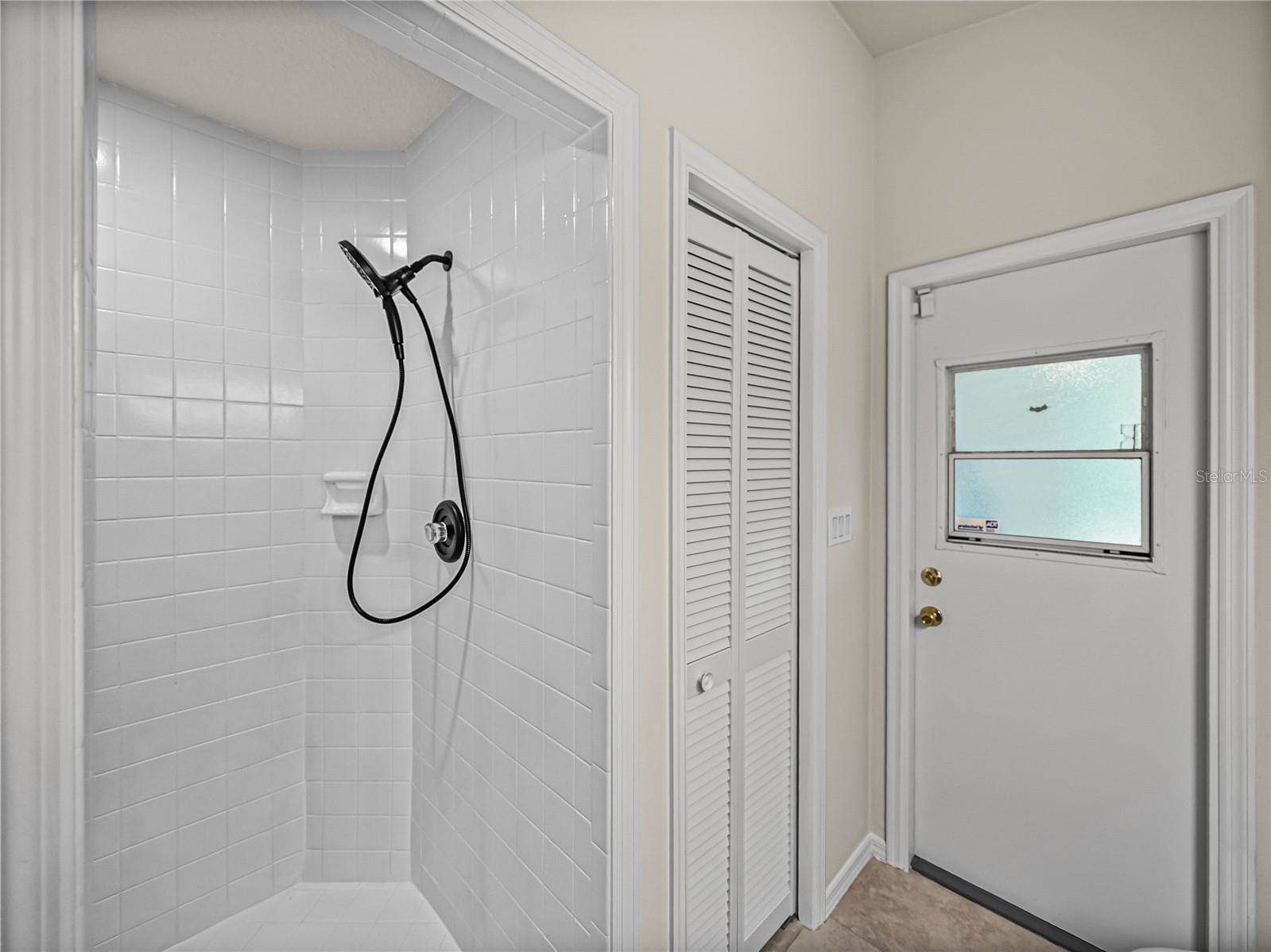 366 6TH Avenue North, Tierra Verde, FL 33715