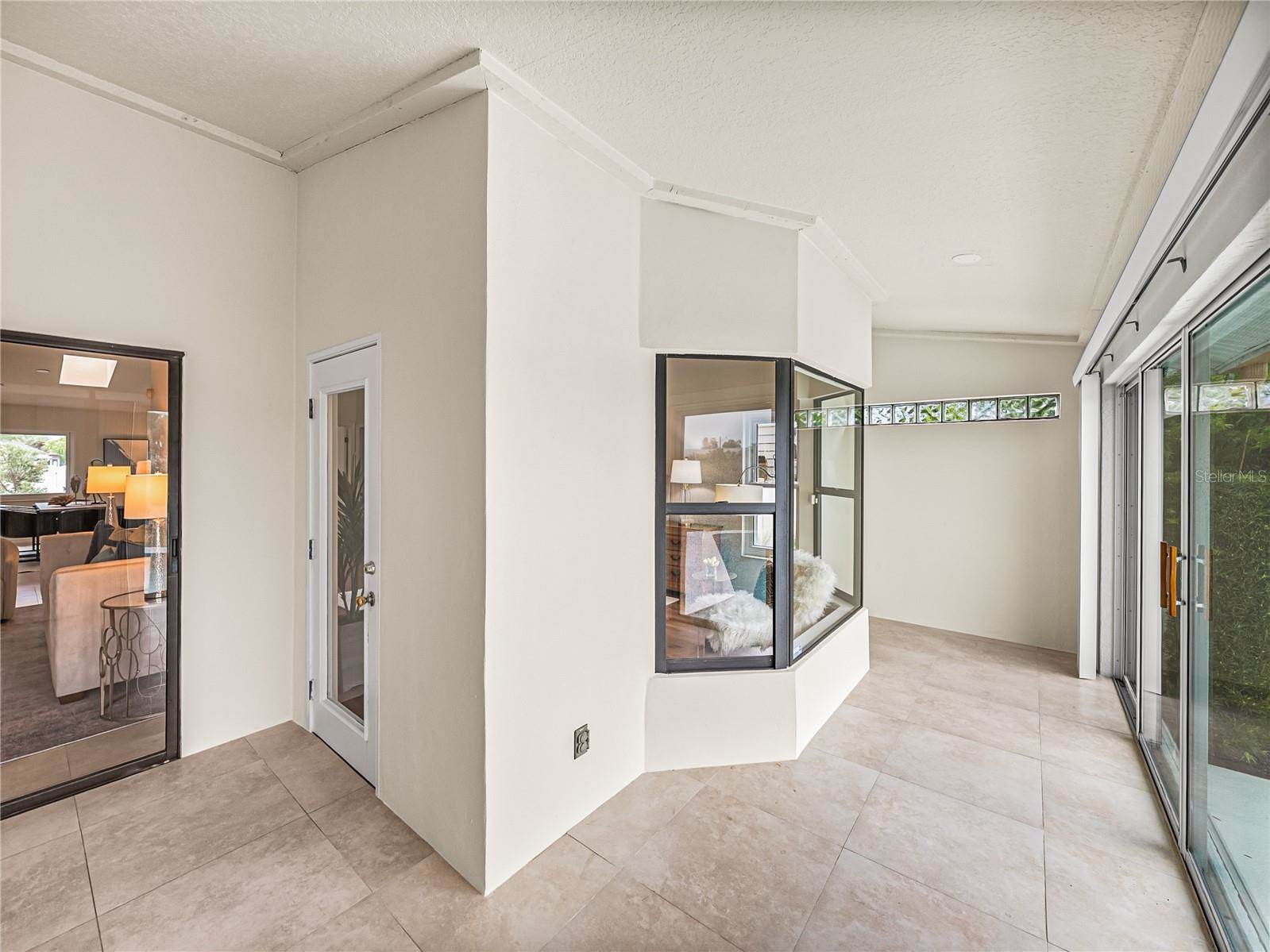 366 6TH Avenue North, Tierra Verde, FL 33715