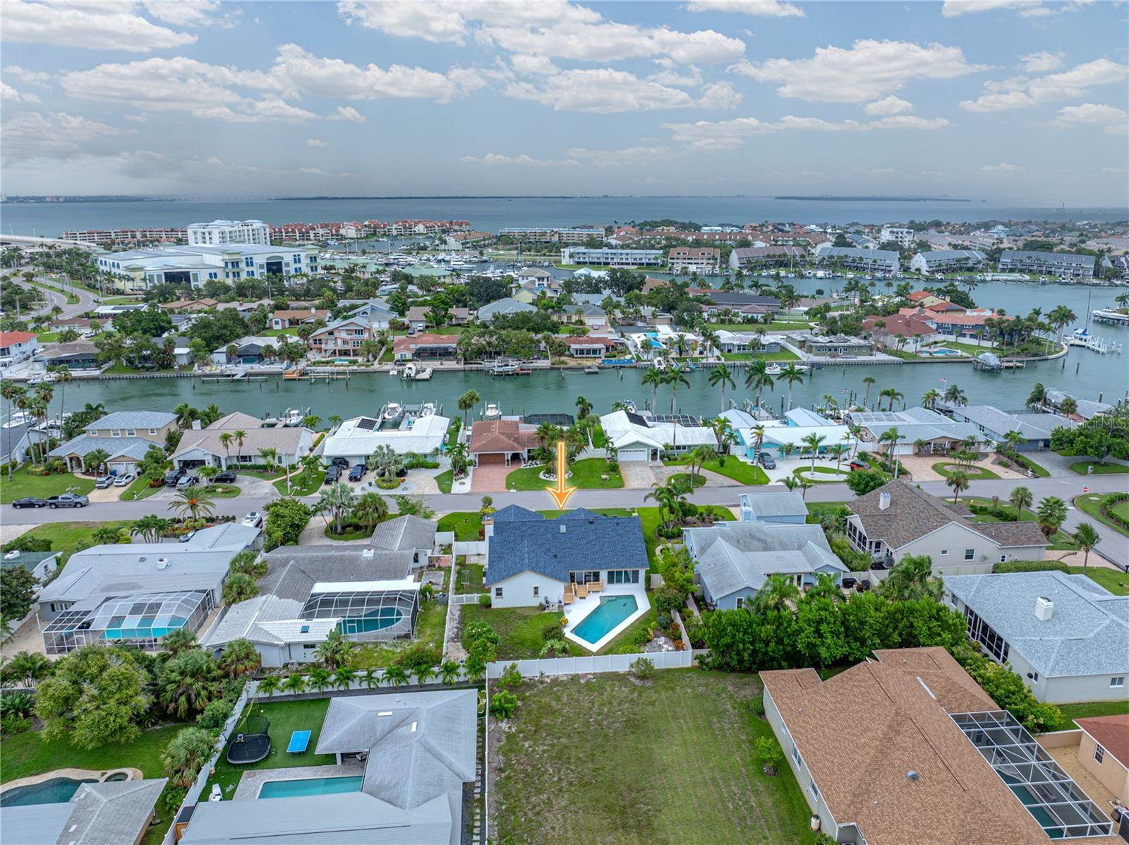 366 6TH Avenue North, Tierra Verde, FL 33715