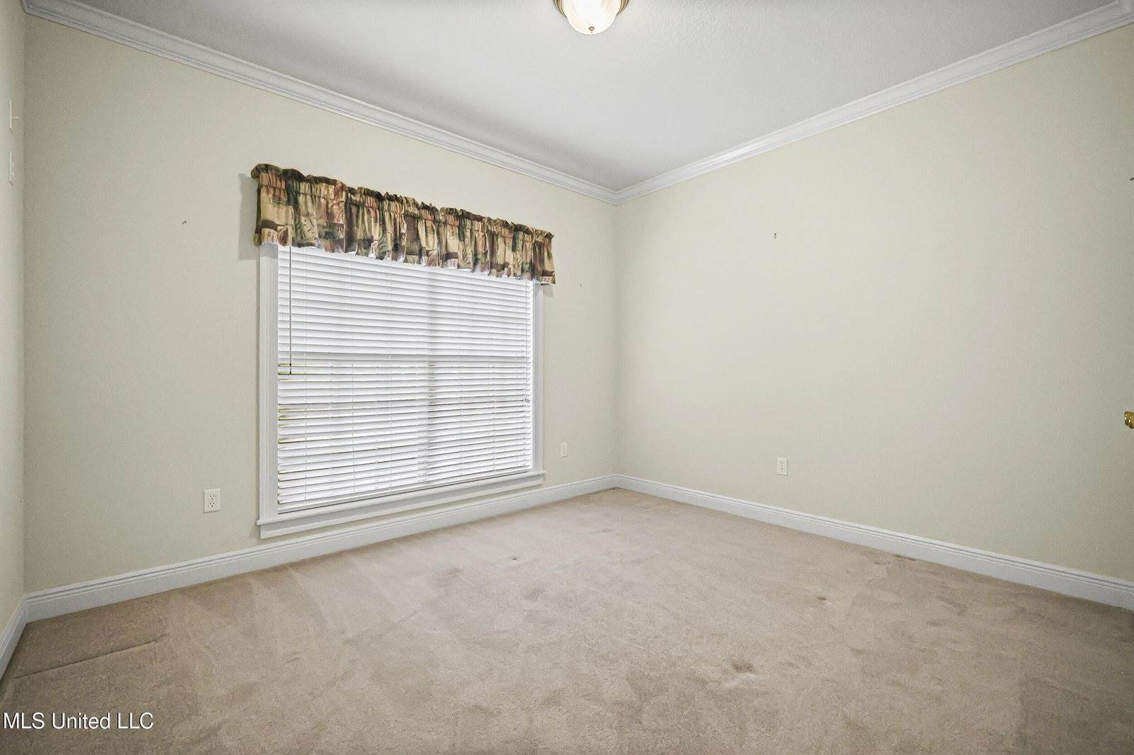 15407 Meadow Brook Court, Gulfport, MS 39503