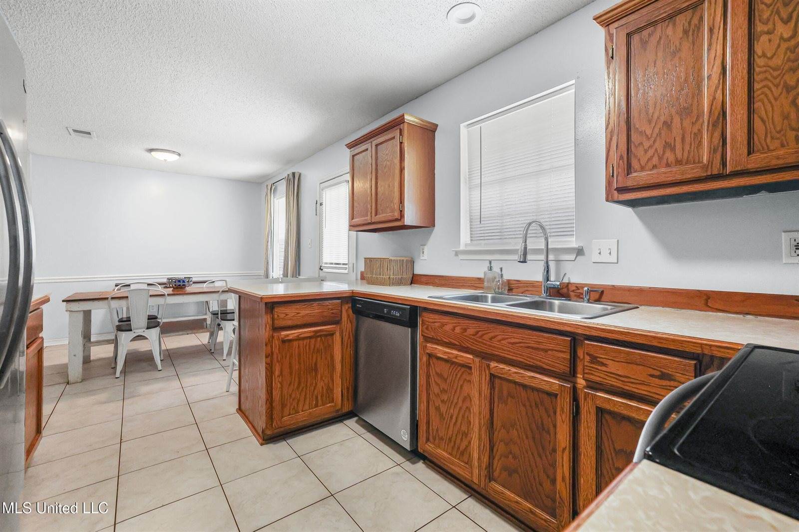 19627 West Wortham Road, Saucier, MS 39574