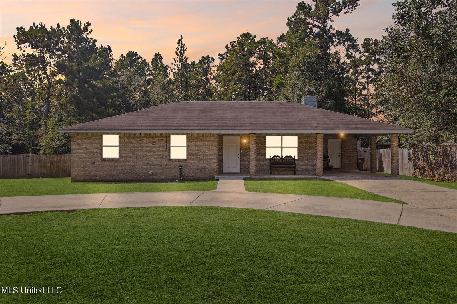 19627 West Wortham Road, Saucier, MS 39574